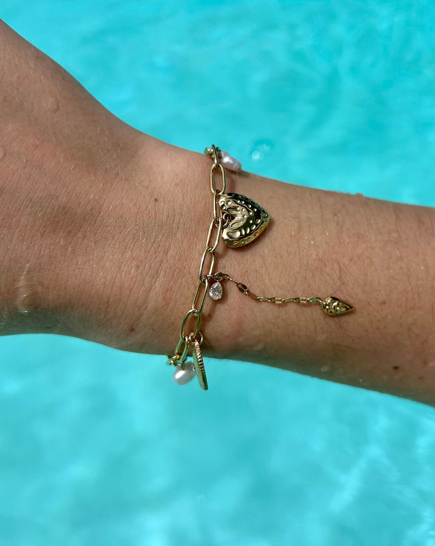 Bracelet breloques cœur martelée