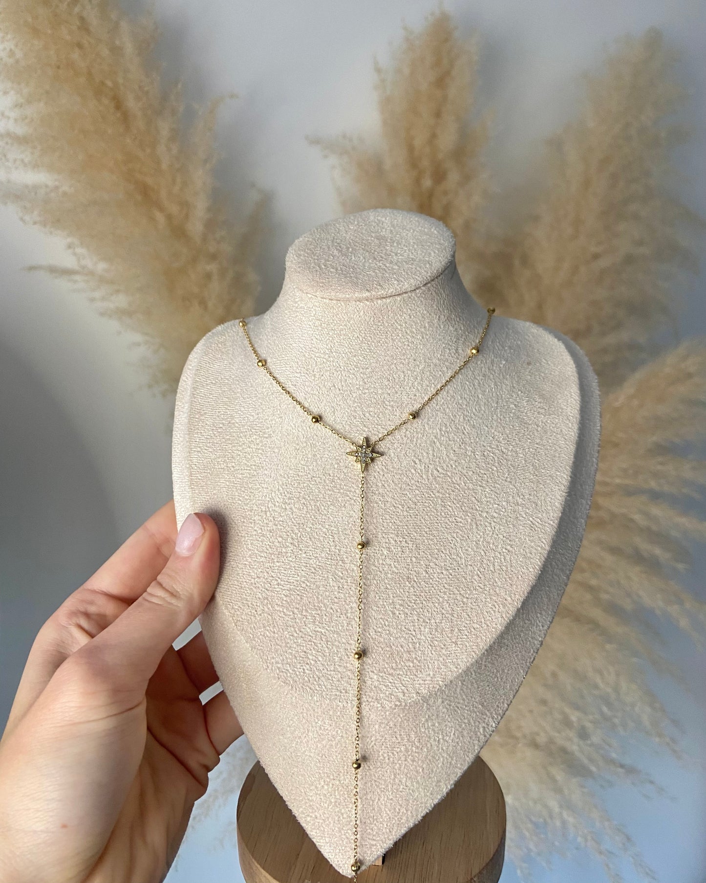 Collier y avec strass