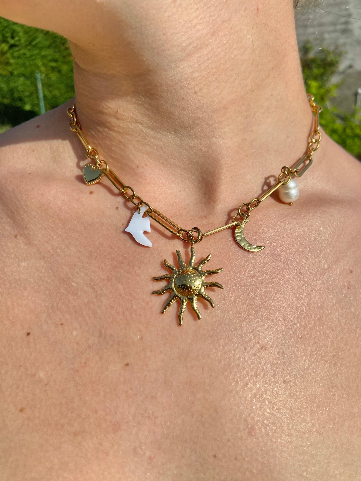 Collier soleil martelée