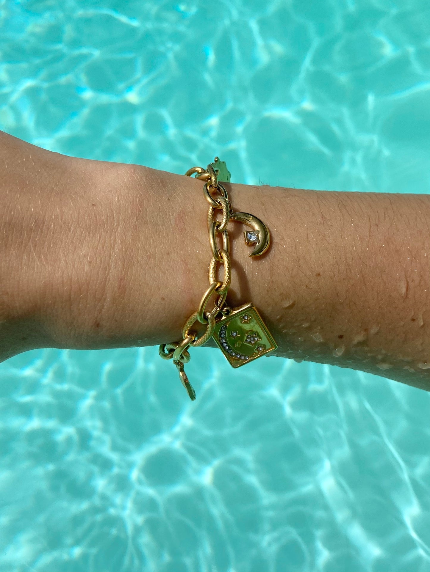 Bracelet breloques grosse chaîne