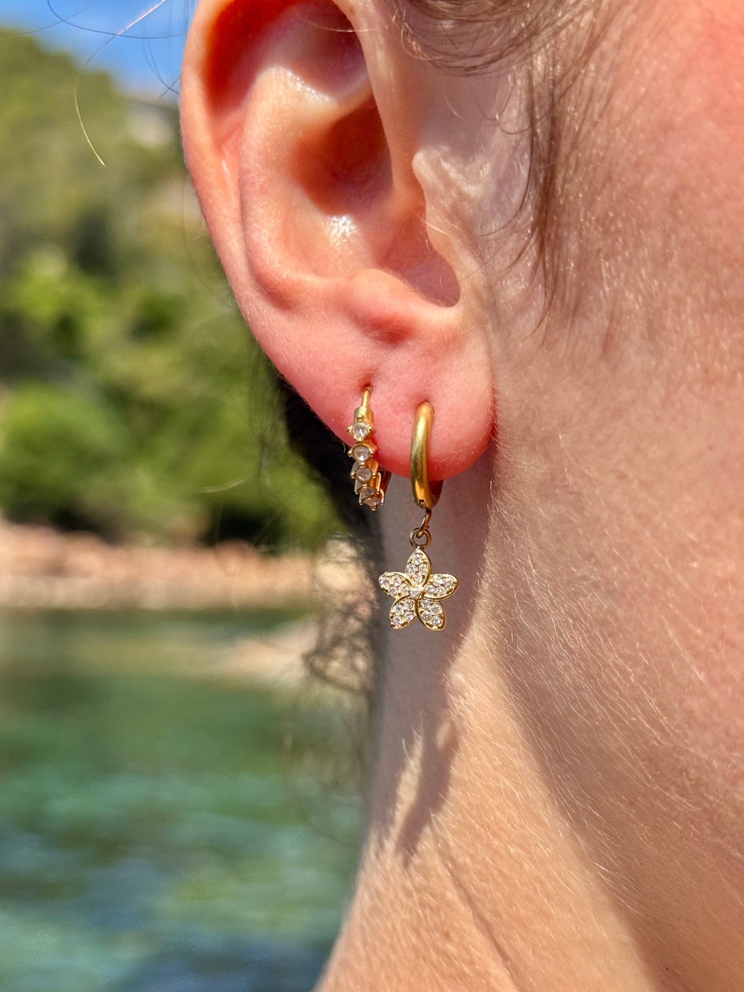 Boucles d’oreilles fleuries