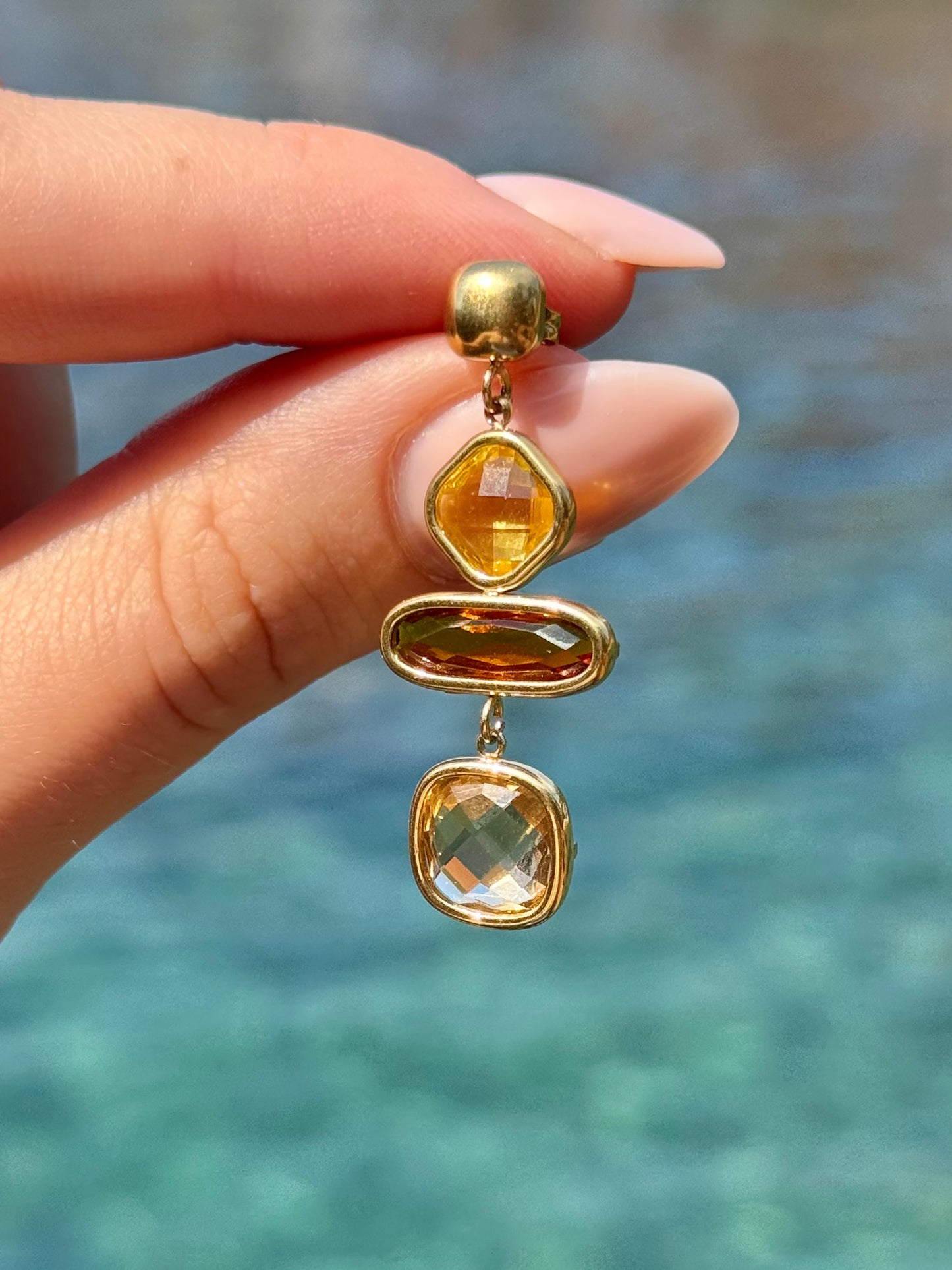 Boucles pendantes & pierre naturelle