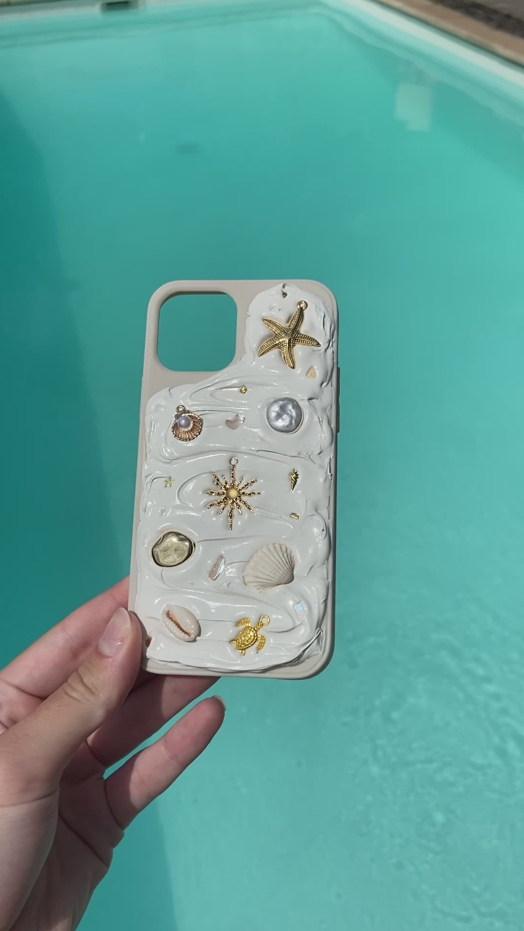 Vidéo Coque avec les coquillages