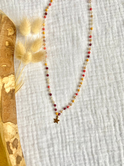 Collier ras de cou chaîne perlée