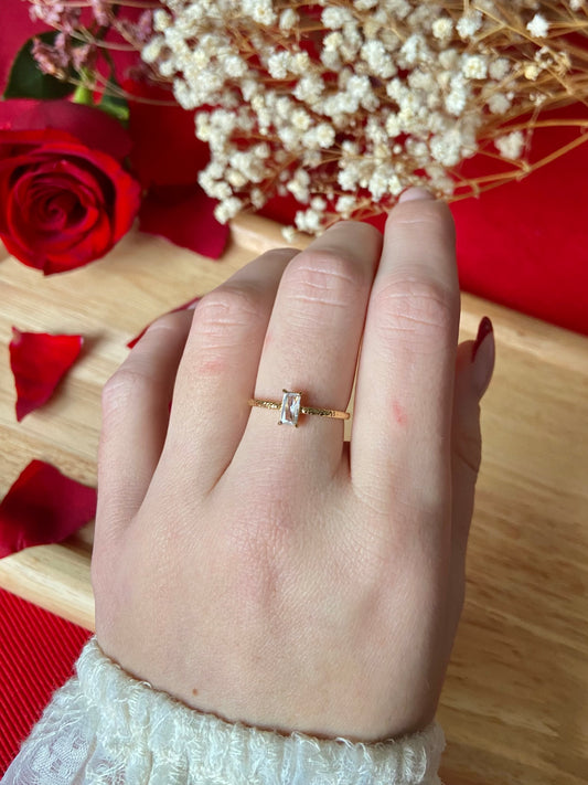 Bague avec strass
