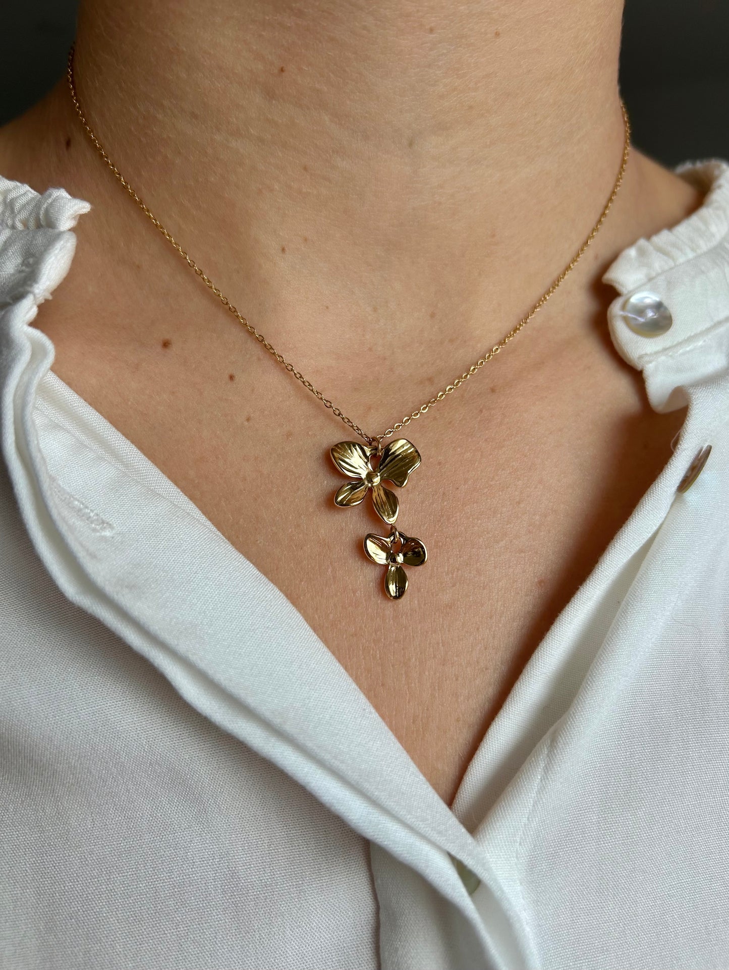 Collier double fleurs