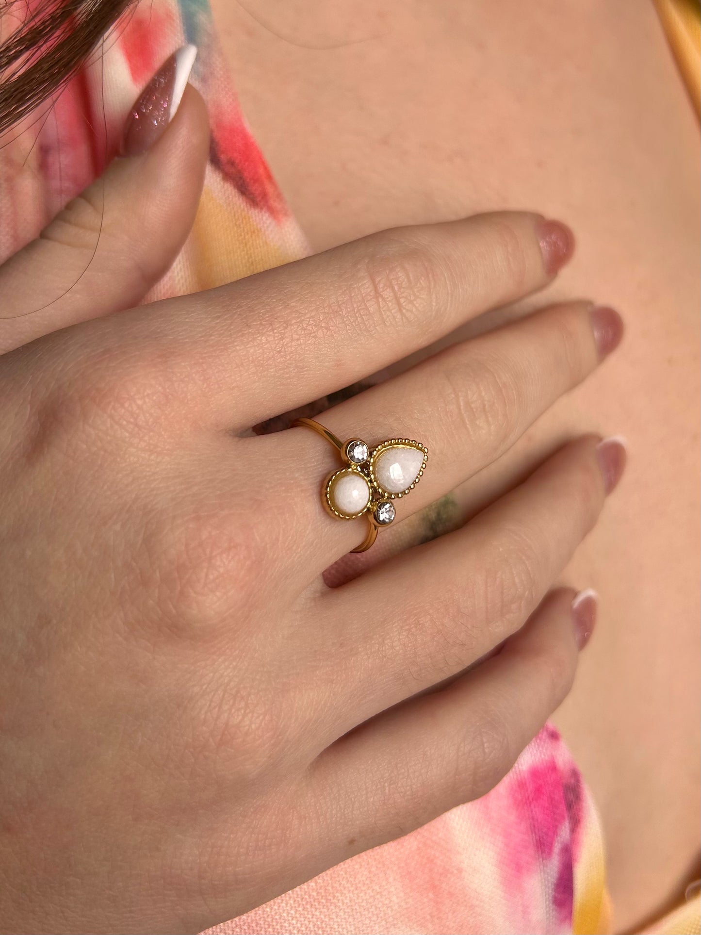 Bague avec pierre naturelle