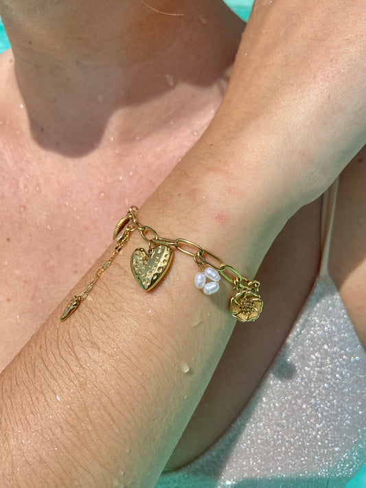 Bracelet breloques cœur martelée