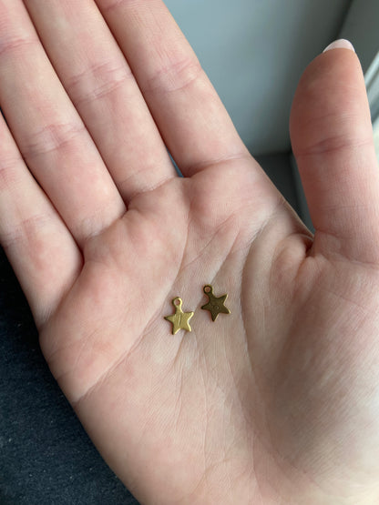 Bracelet étoiles estampée