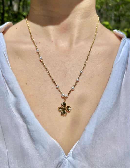 Collier Fleuri