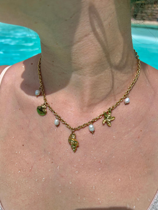 Collier breloque coquillage